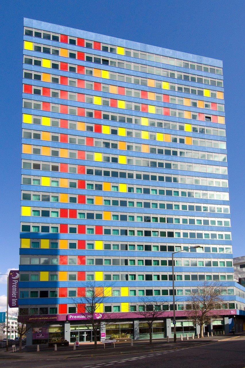 Premier Centre Hotel 3*